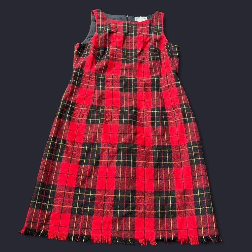 Vintage 90s 80s Red and black plaid midi dress with fringe hem #preppy